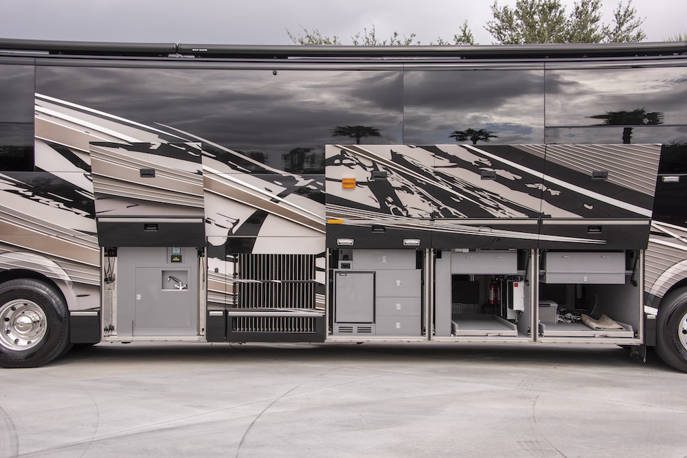 2017 Prevost  Liberty H3-45 For Sale