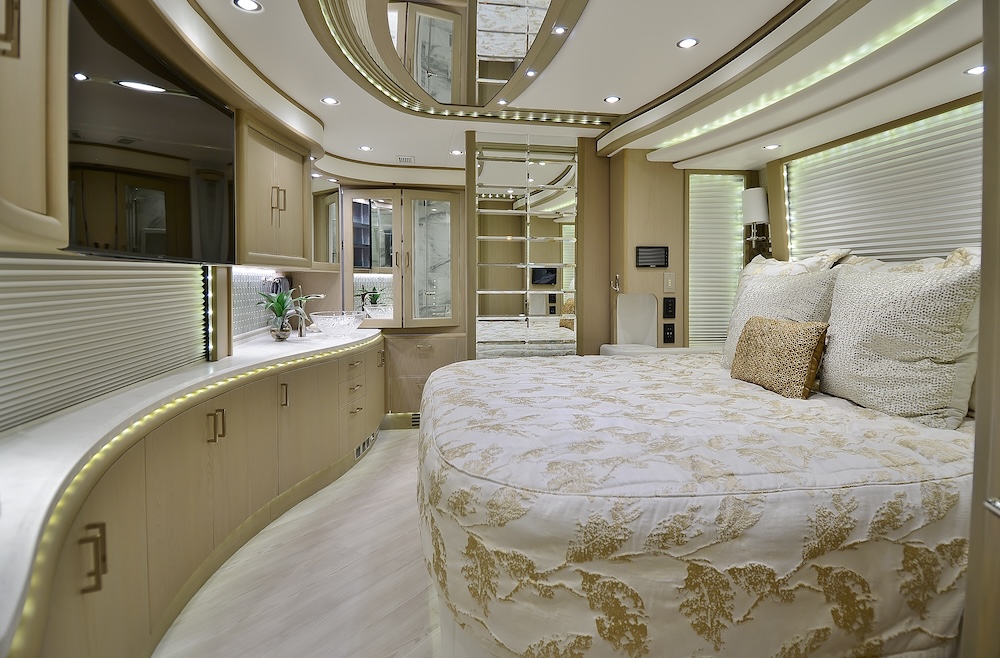 2017 Prevost  Liberty H3-45 For Sale