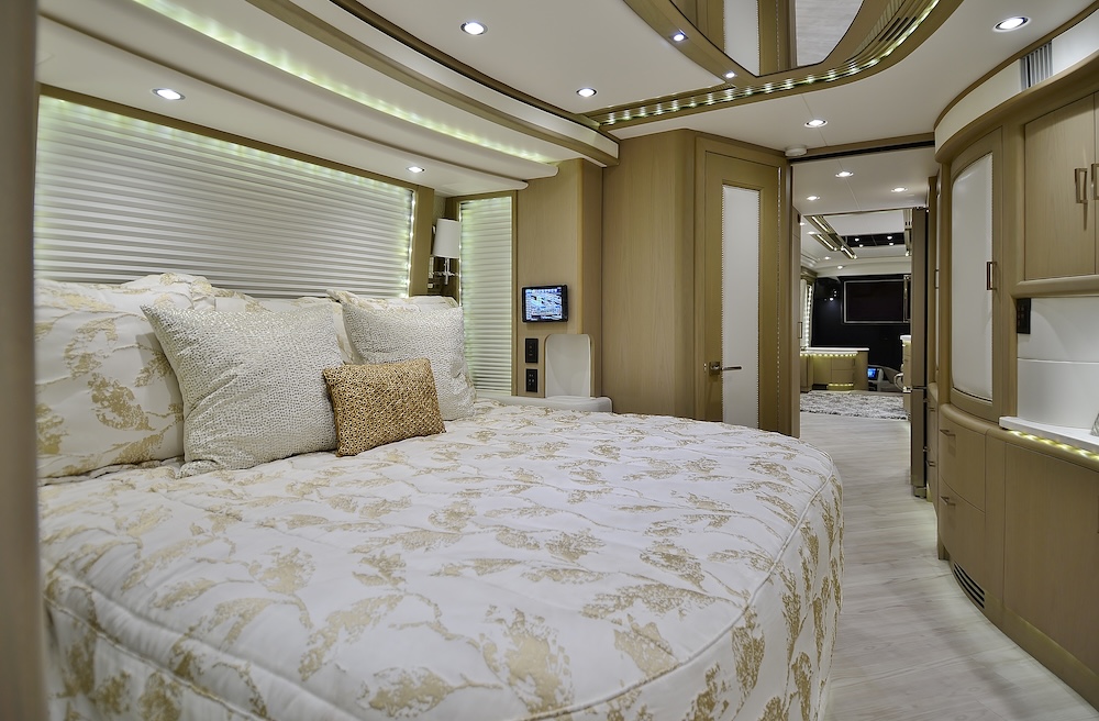 2017 Prevost  Liberty H3-45 For Sale