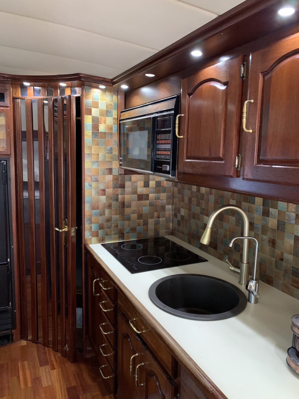 1985 Prevost Royal XL For Sale