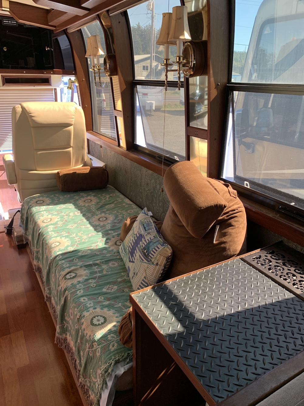 1985 Prevost Royal XL For Sale