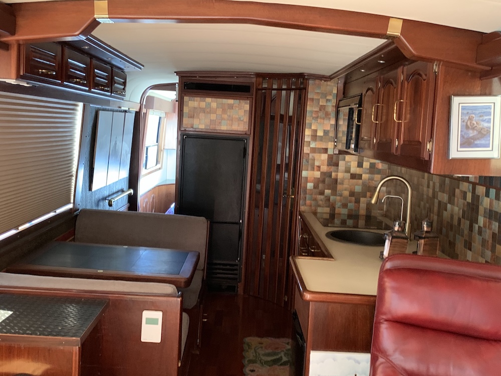 1985 Prevost Royal XL For Sale