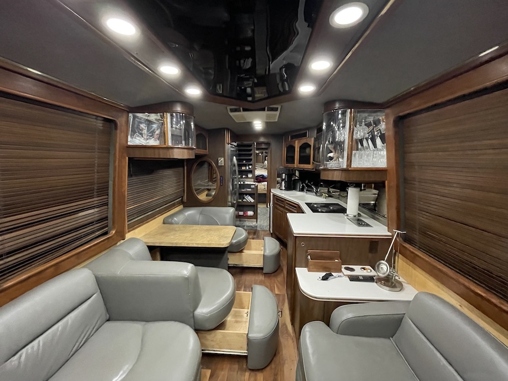 1988 Prevost Marathon XL For Sale