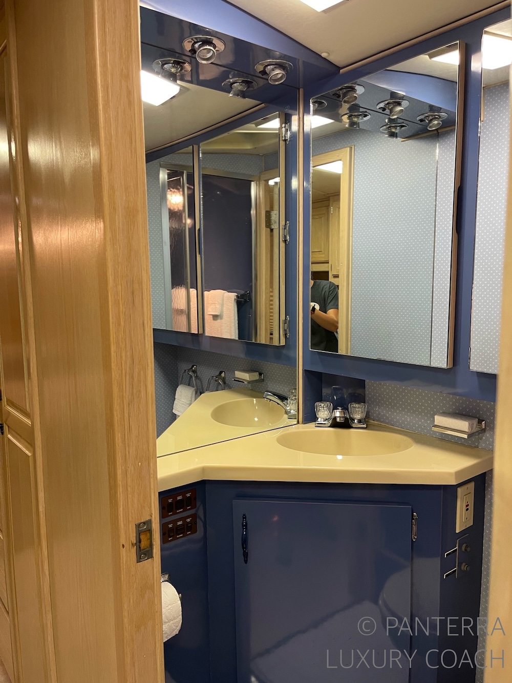 1990 Prevost American XL For Sale