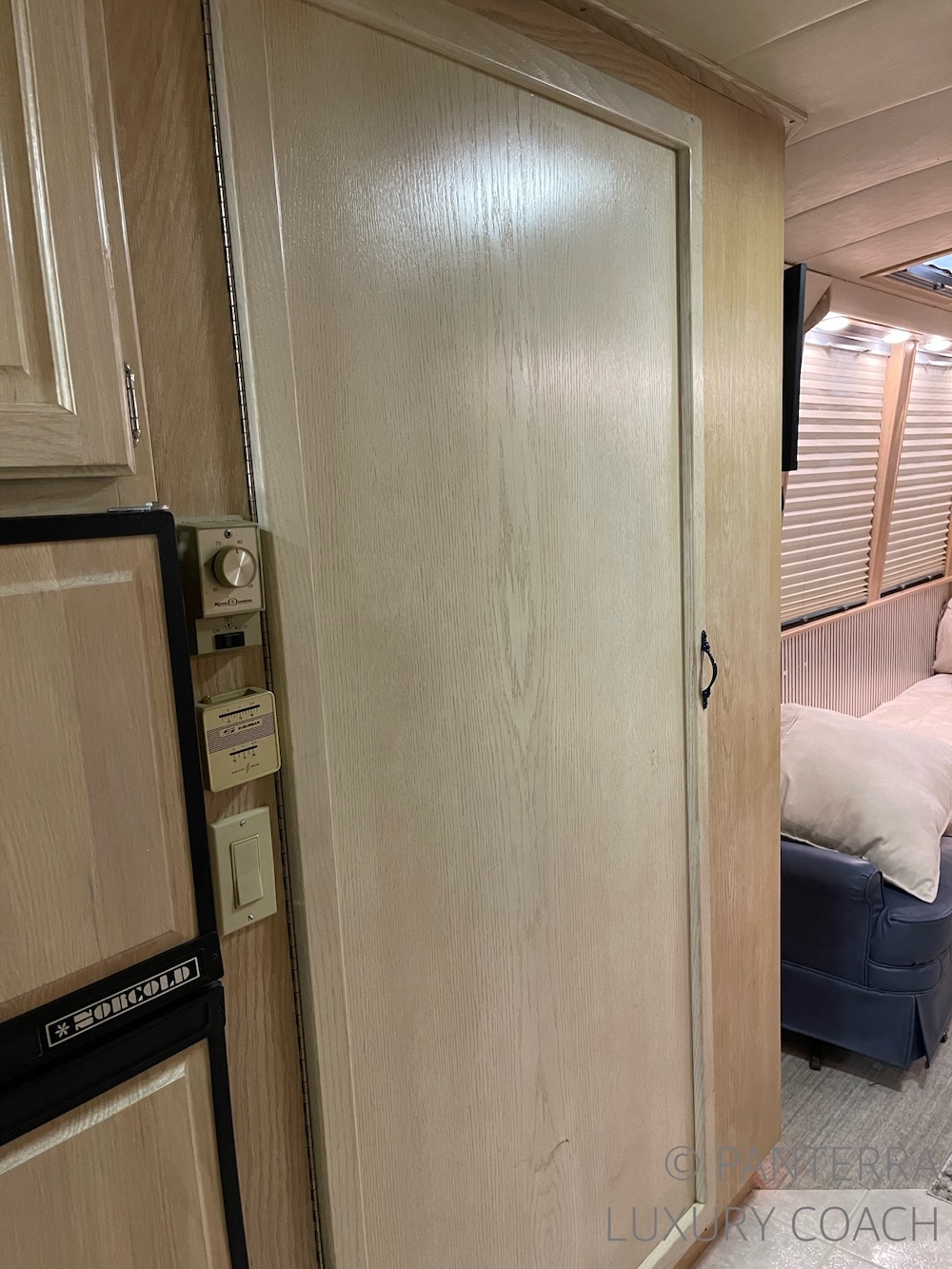 1990 Prevost American XL For Sale
