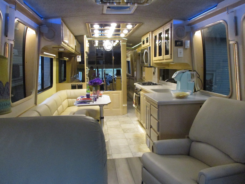 1990 Prevost CountryCoachXL For Sale