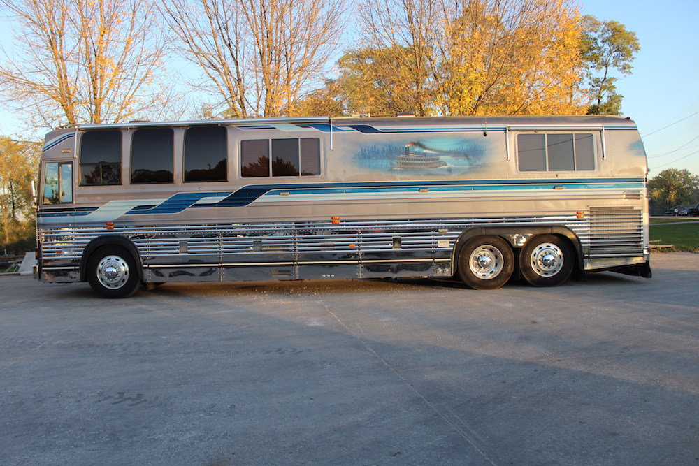 1990 Prevost Liberty XL 40Non Slide