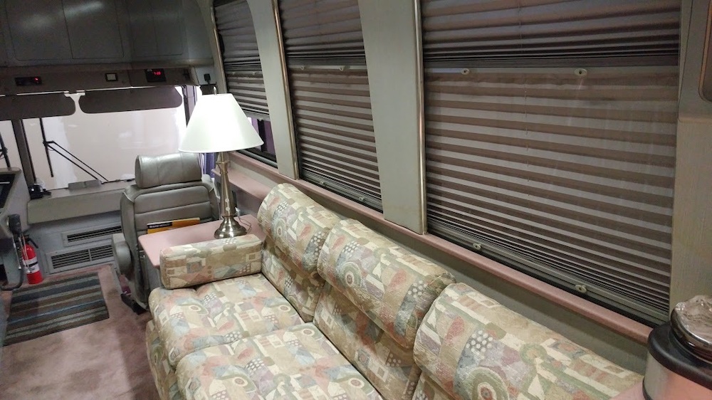 1990 Prevost Liberty XL For Sale