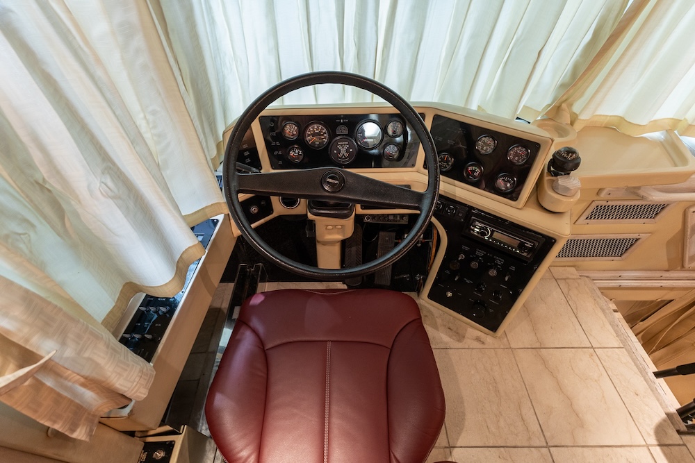 1991  Prevost Country Coach XL For Sale