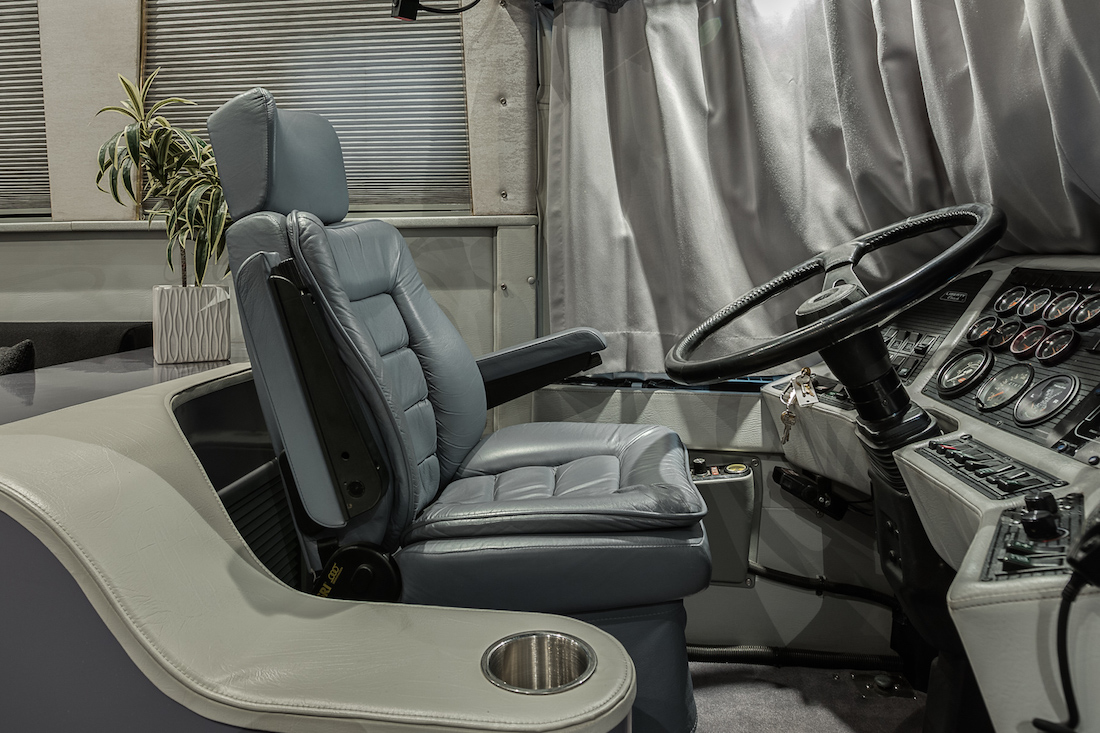 1991 Prevost Liberty XL For Sale