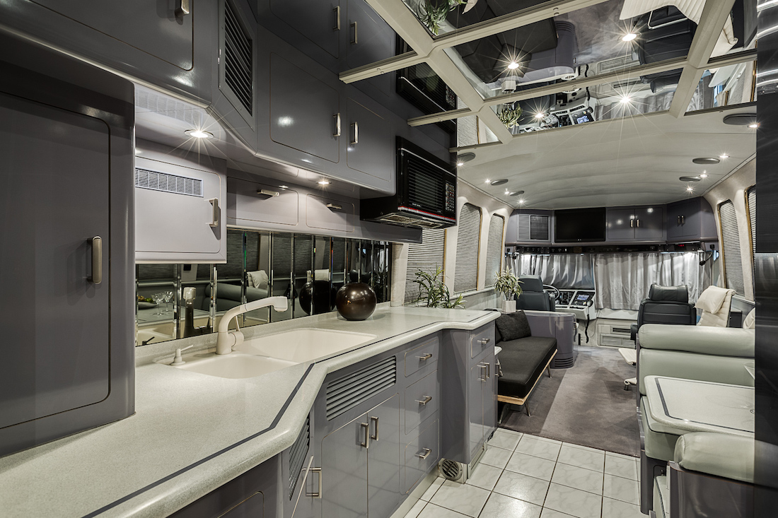 1991 Prevost Liberty XL For Sale