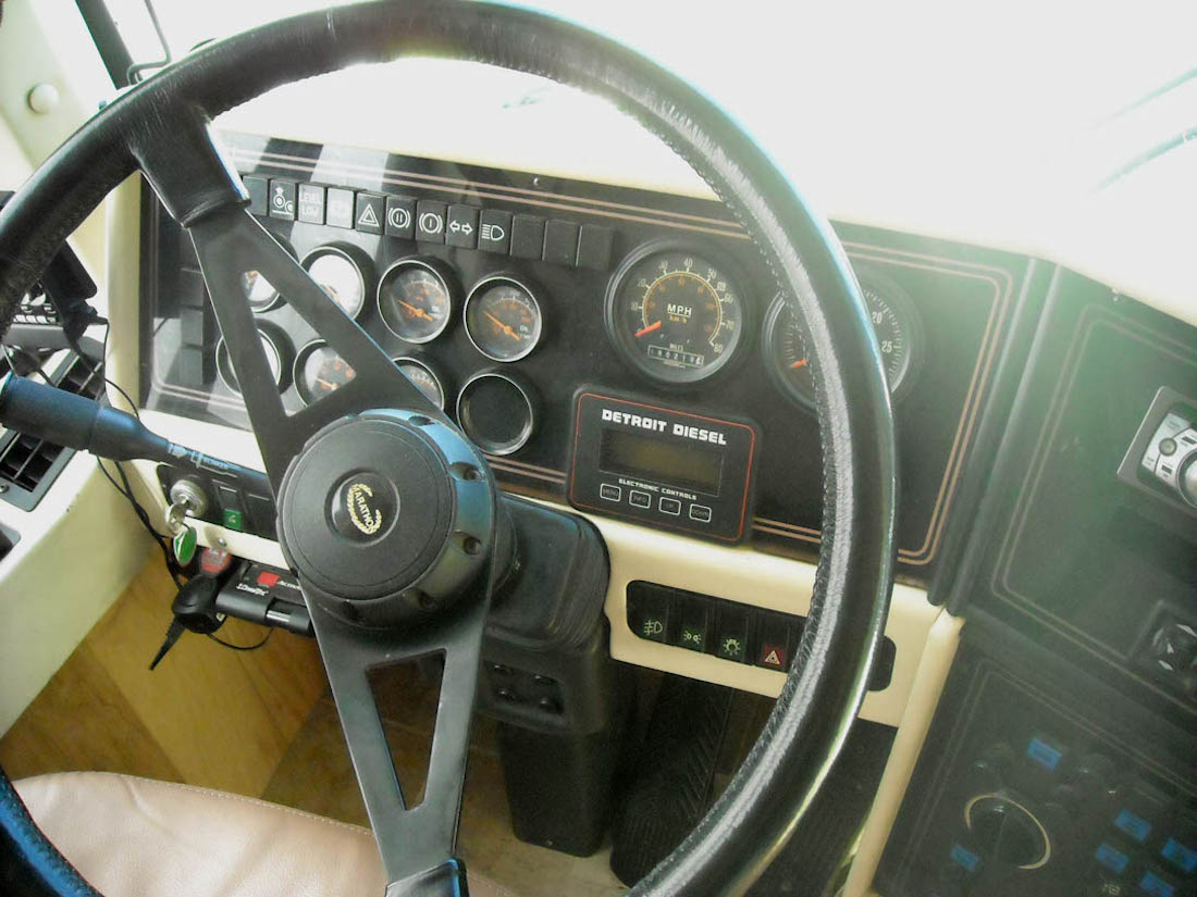 1991 Prevost Marathon XL For Sale