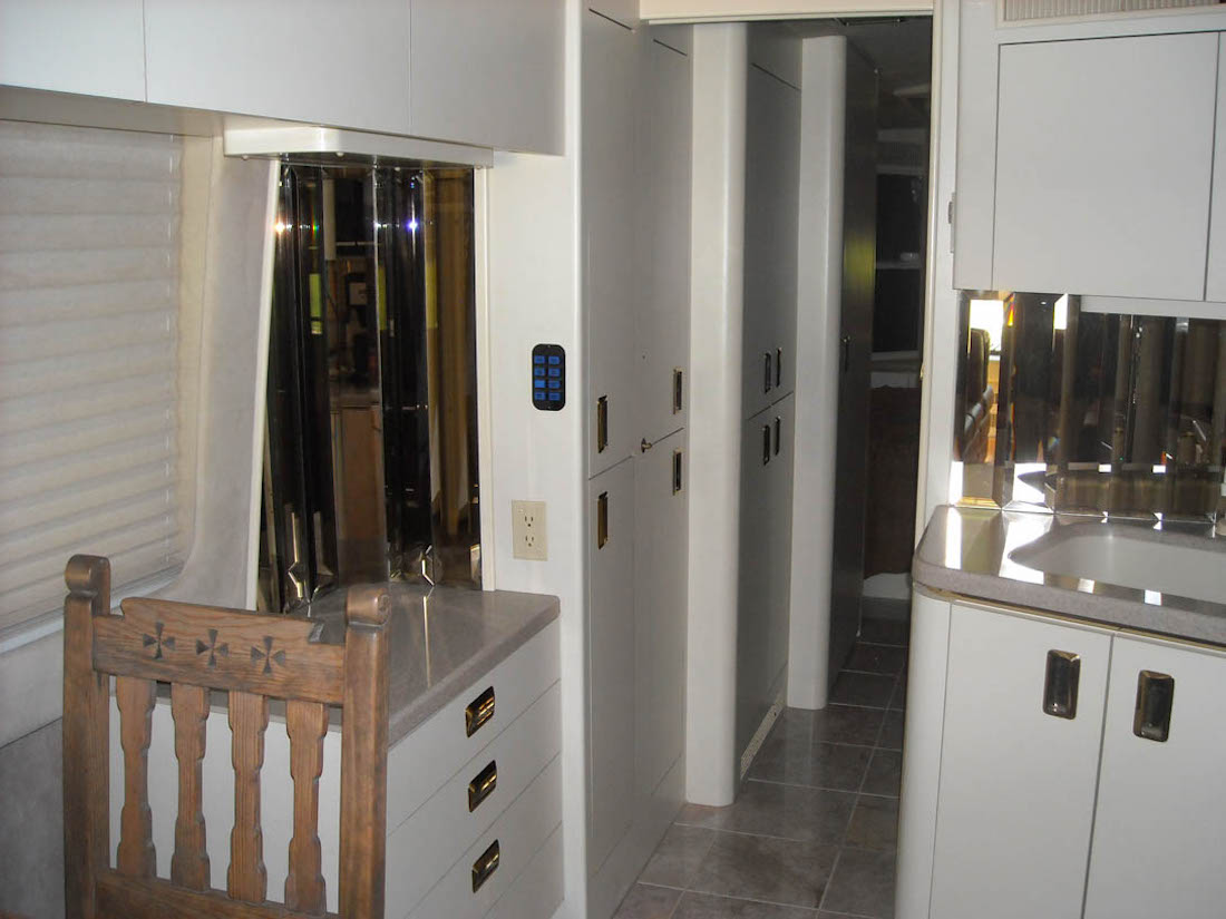 1991 Prevost Marathon XL For Sale