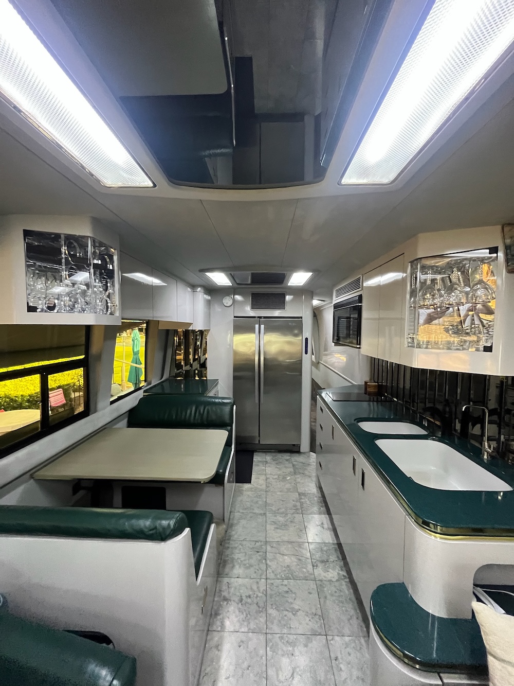 1991 Prevost Marathon XL For Sale