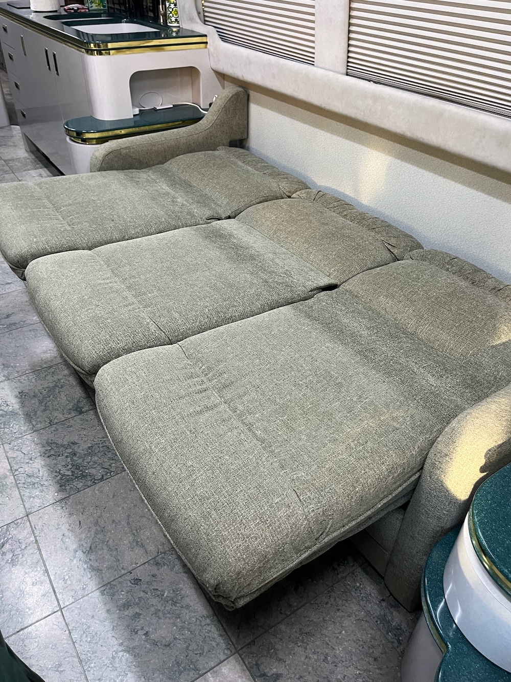 1991 Prevost Marathon XL For Sale