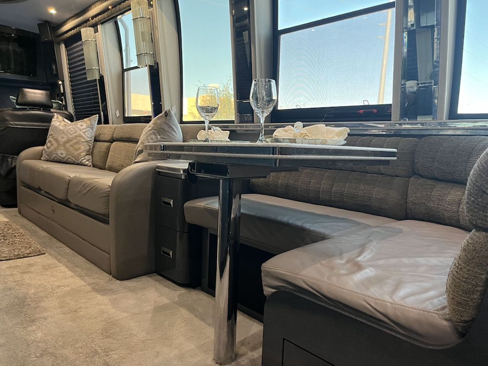 1995 Prevost Marathon XL For Sale