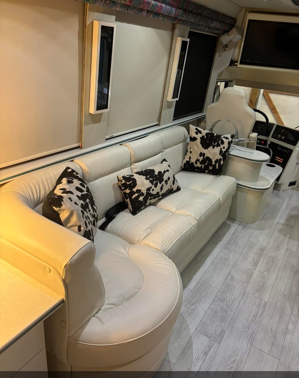 1996 Prevost Country Coach XL For Sale