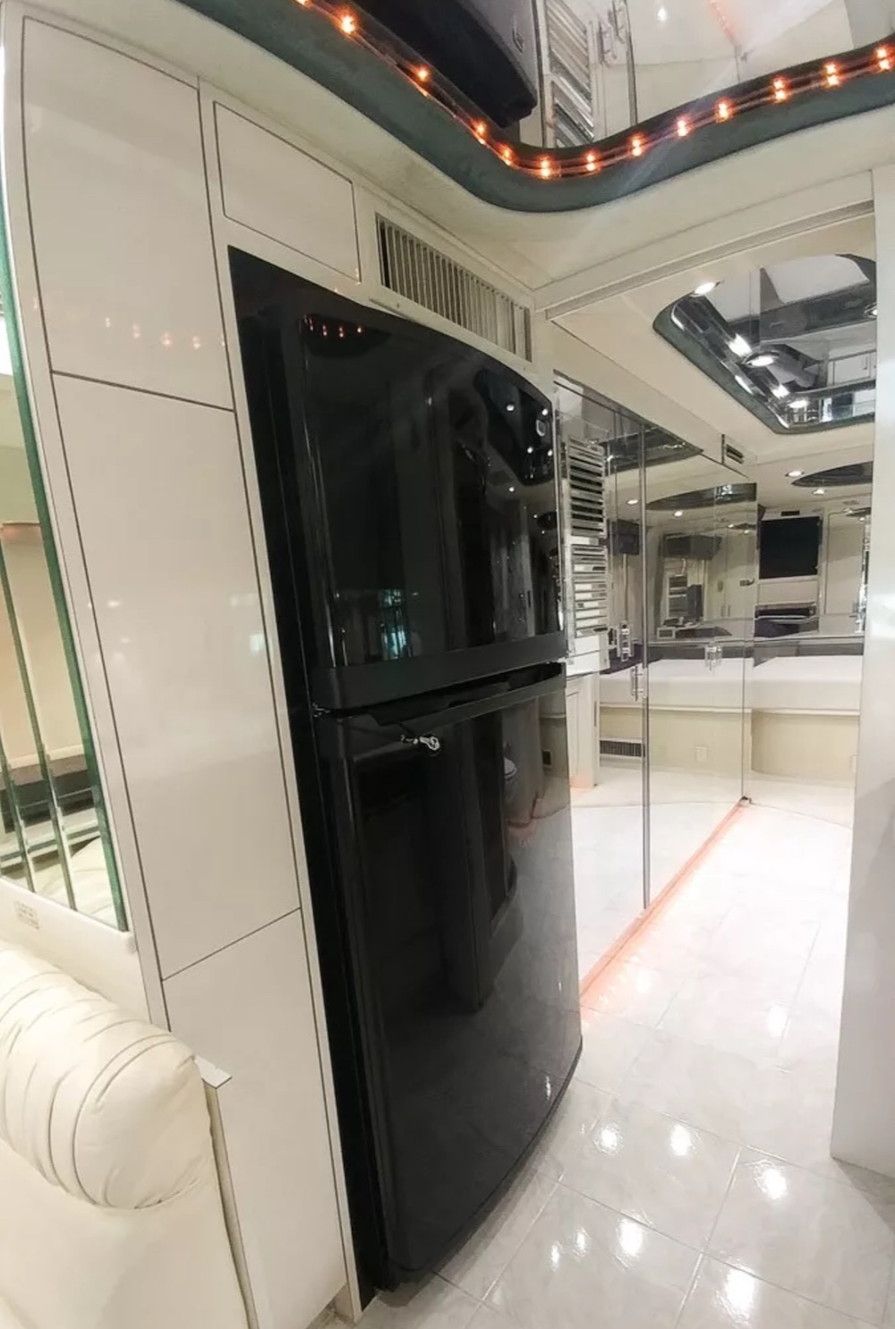 1996 Prevost Country Coach XL For Sale