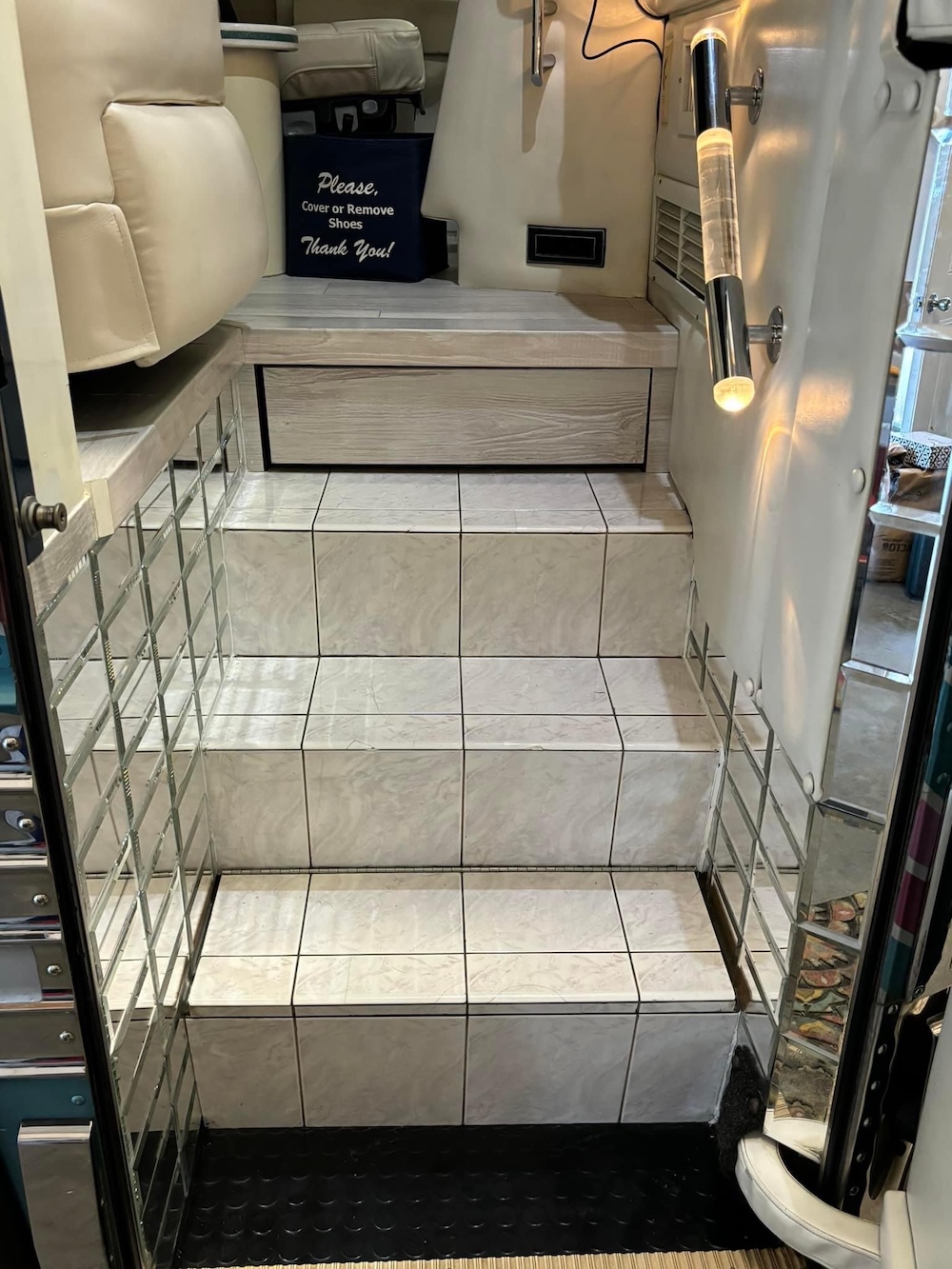 1996 Prevost Country Coach XL For Sale