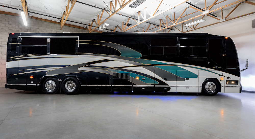 1996 Prevost Featherlite  H3-45 For Sale