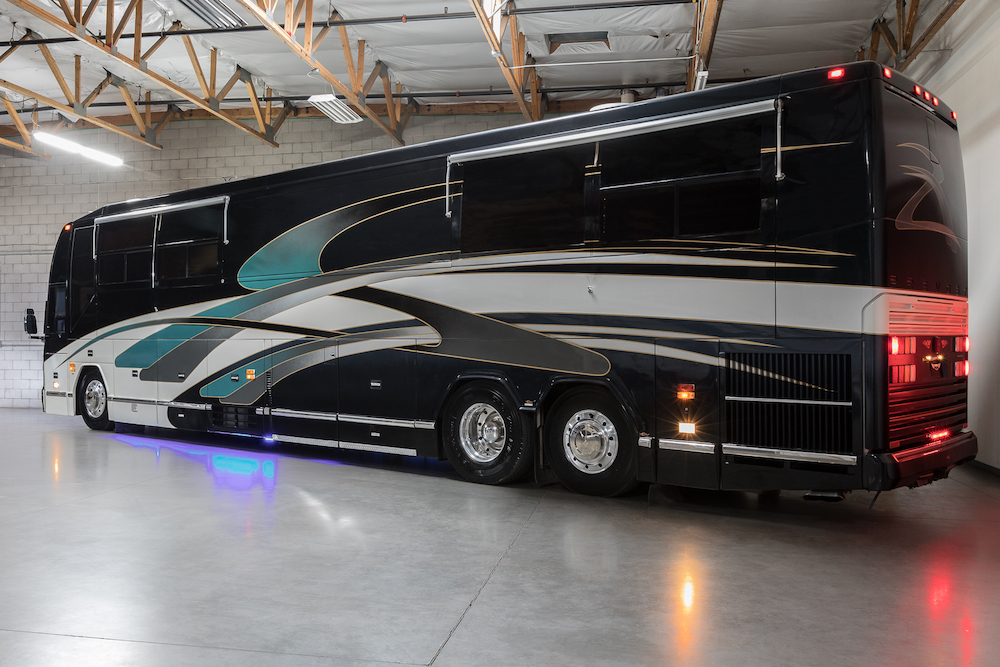 1996 Prevost Featherlite  H3-45 For Sale