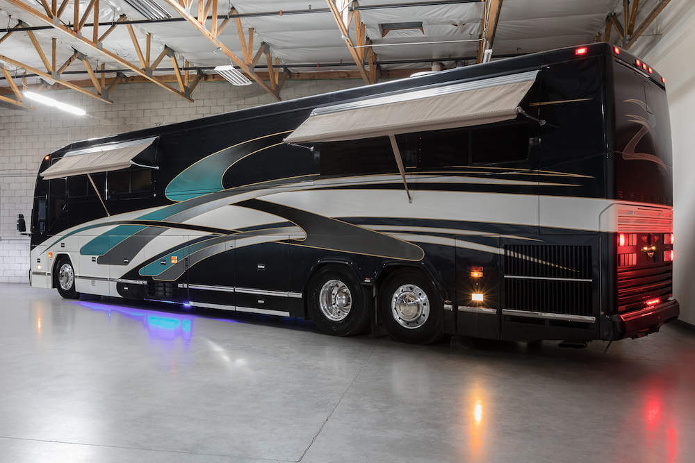 1996 Prevost Featherlite  H3-45 For Sale