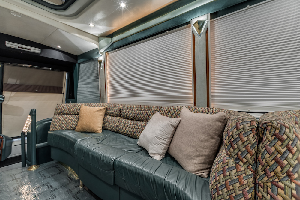 1996 Prevost Featherlite  H3-45 For Sale