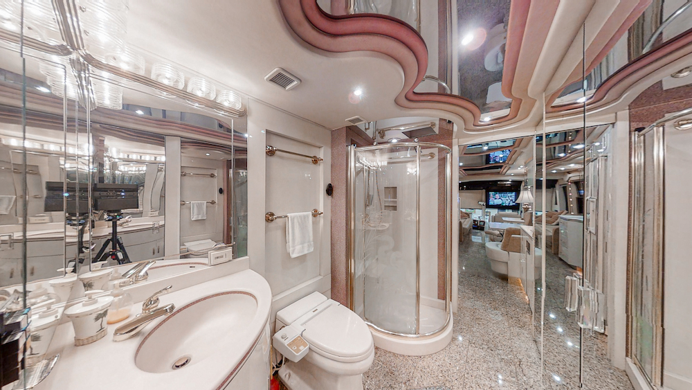 1996 Prevost Featherlite H3-45 For Sale