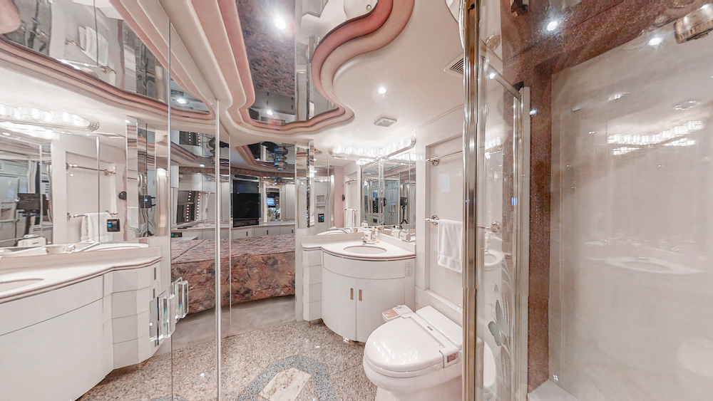 1996 Prevost Featherlite H3-45 For Sale