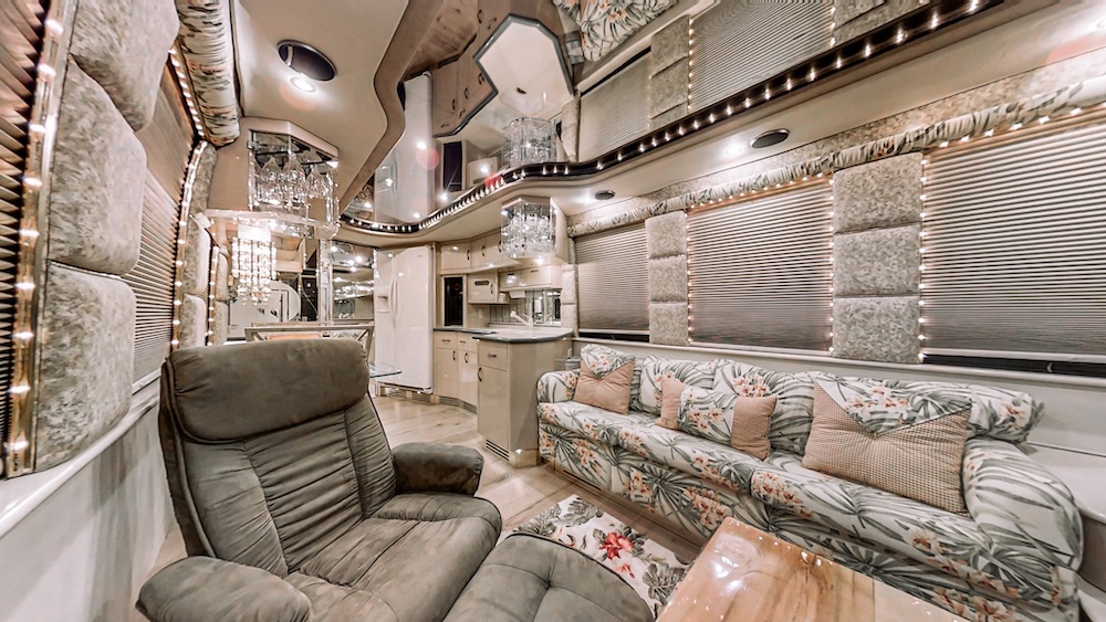 1996 Prevost Liberty XL For Sale