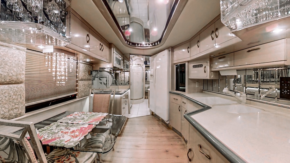 1996 Prevost Liberty XL For Sale