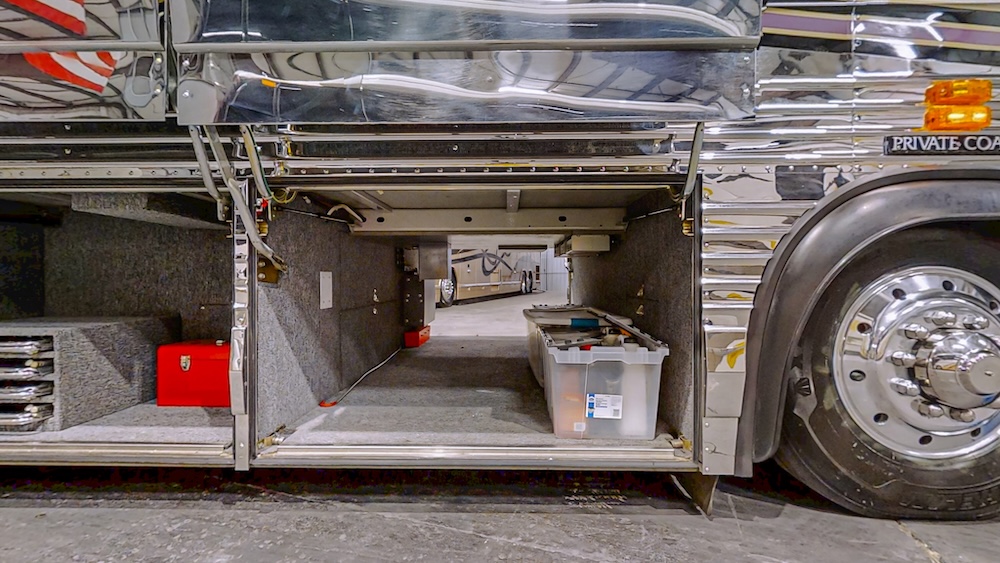 1996 Prevost Liberty XL For Sale