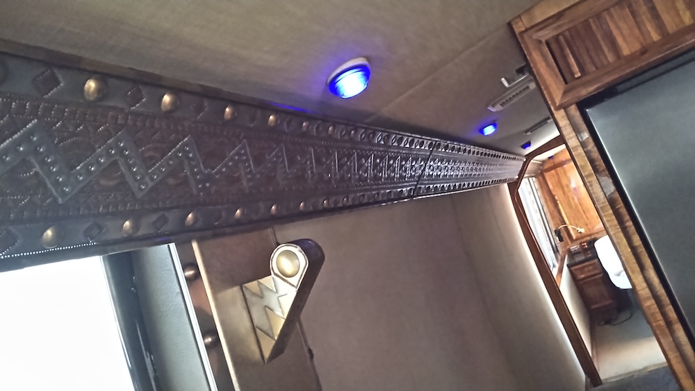 1999 Prevost  Vantare XL For Sale