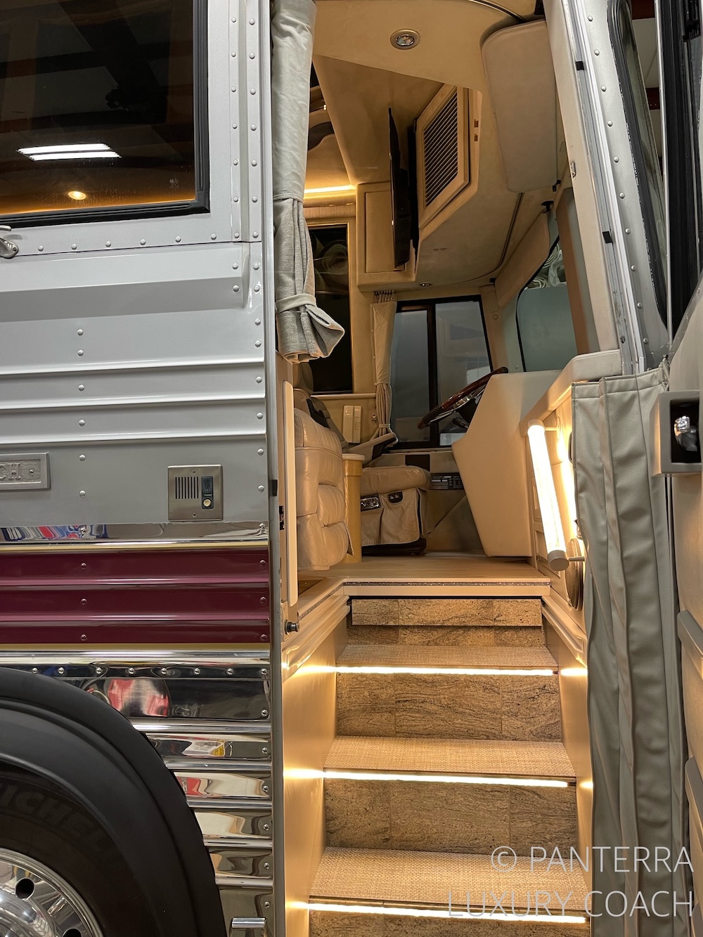 1996 Prevost  Angola XL For Sale