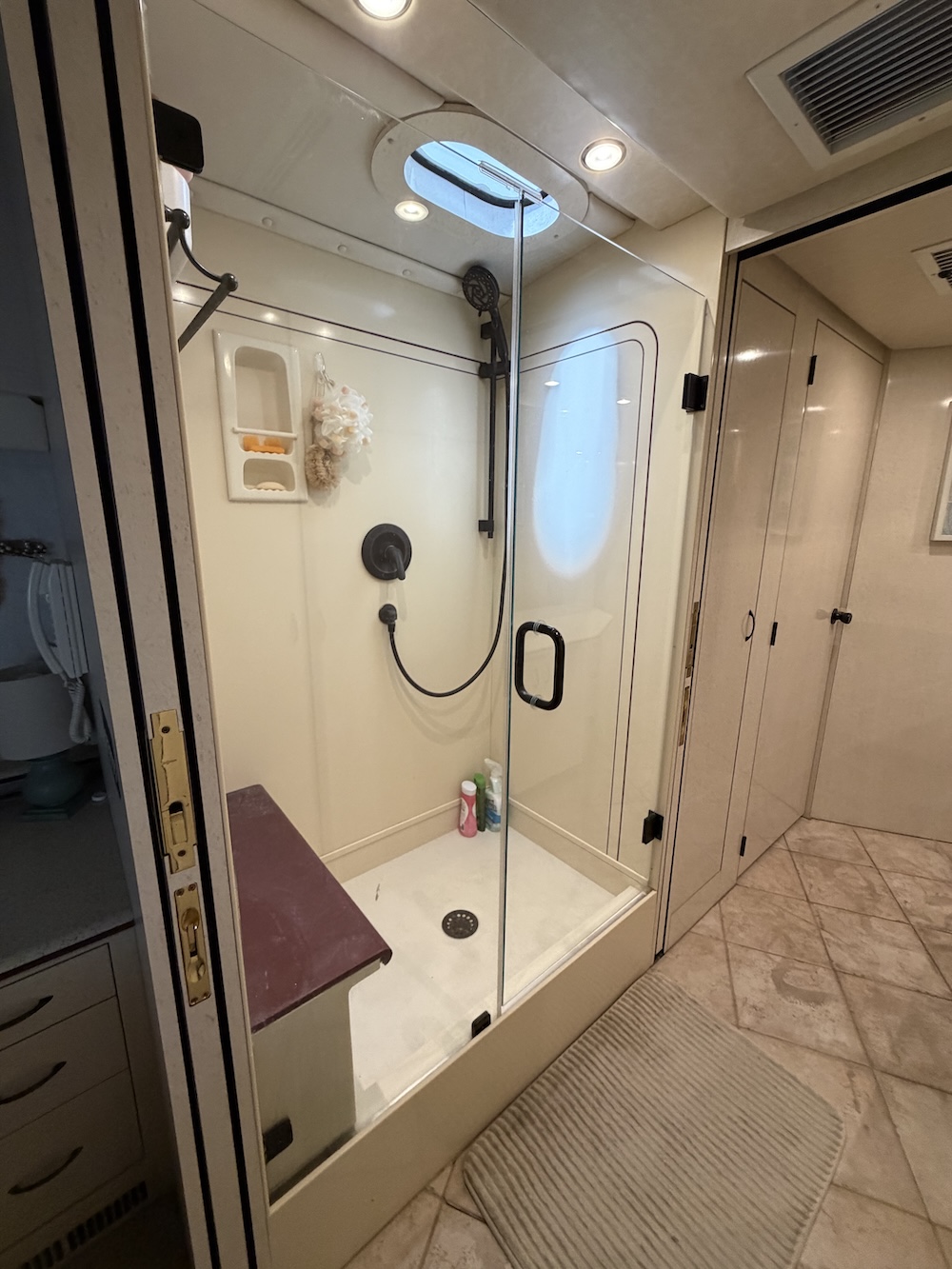 1997 Prevost Angola H3-45 For Sale