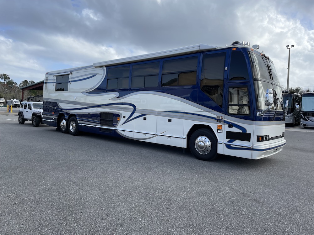 1997 Prevost Angola  H3-45 For Sale