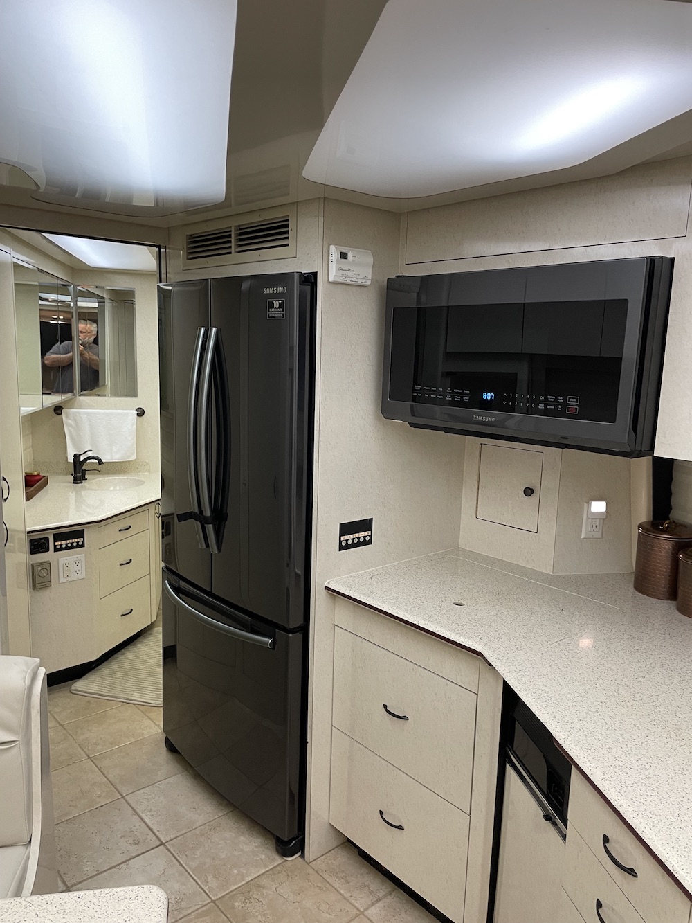 1997 Prevost Angola  H3-45 For Sale