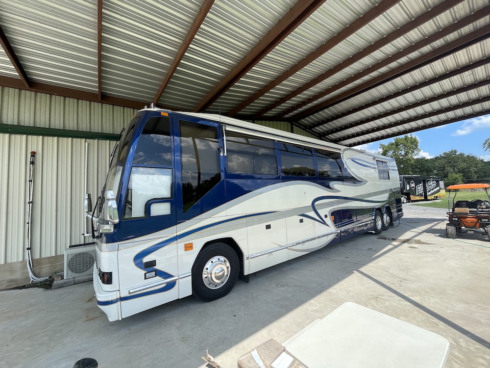 1997 Prevost Angola  H3-45 For Sale
