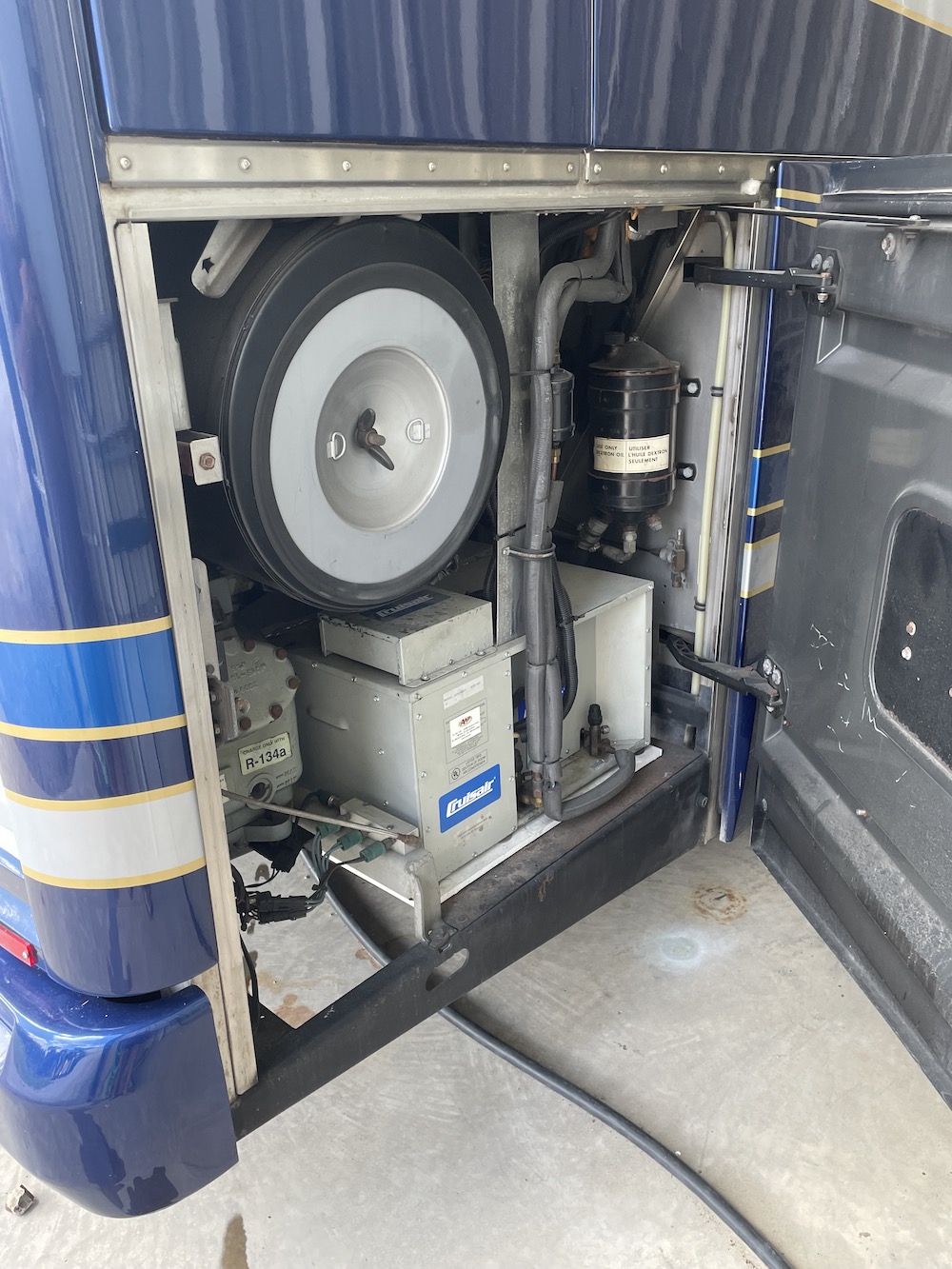 1997 Prevost Angola  H3-45 For Sale