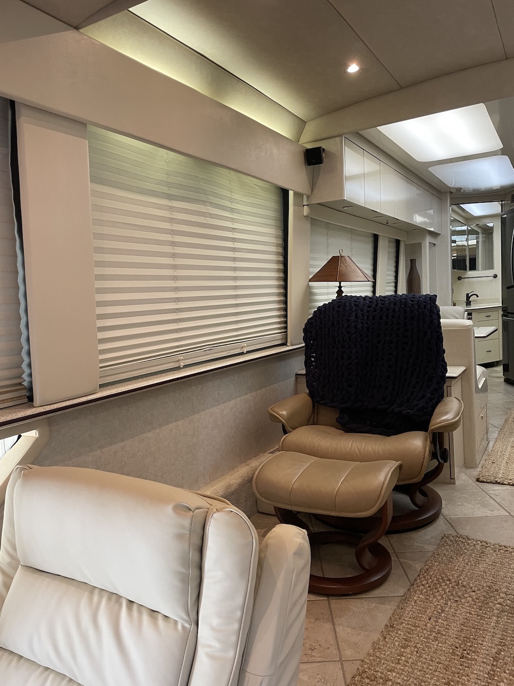 1997 Prevost Angola  H3-45 For Sale