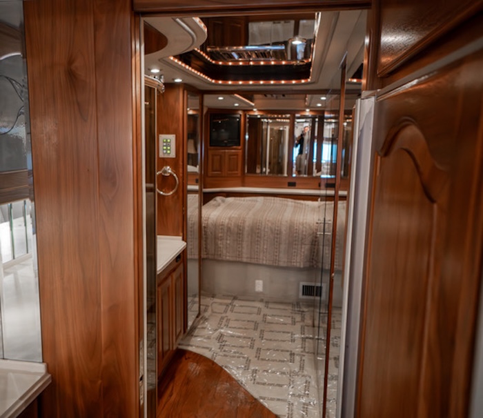 1997 Prevost Country Coach XL For Sale
