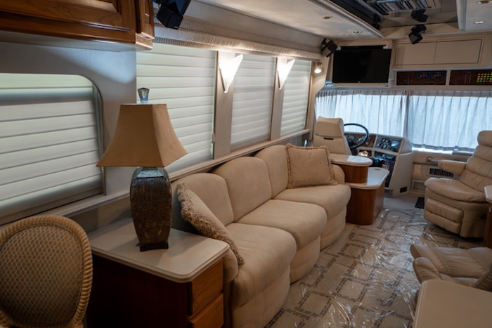 1997 Prevost Country Coach XL For Sale