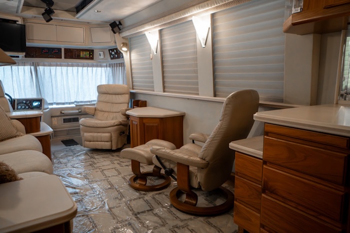 1997 Prevost Country Coach XL For Sale