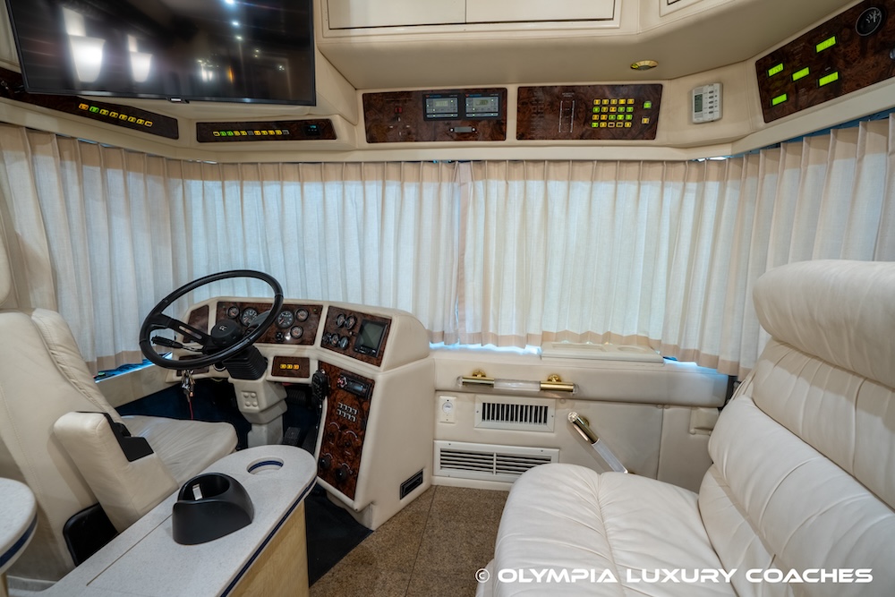 1997 Prevost Country Coach XL For Sale