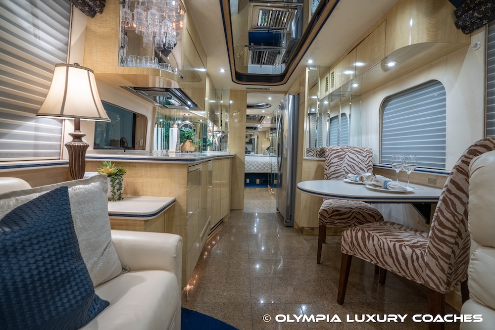 1997 Prevost Country Coach XL For Sale
