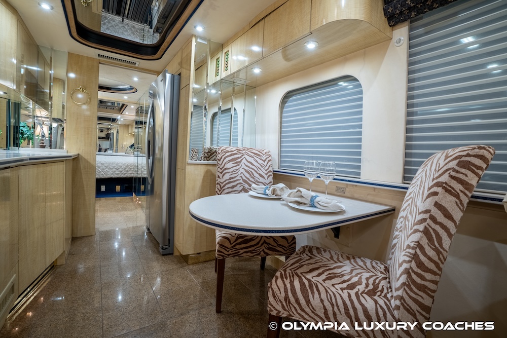 1997 Prevost Country Coach XL For Sale