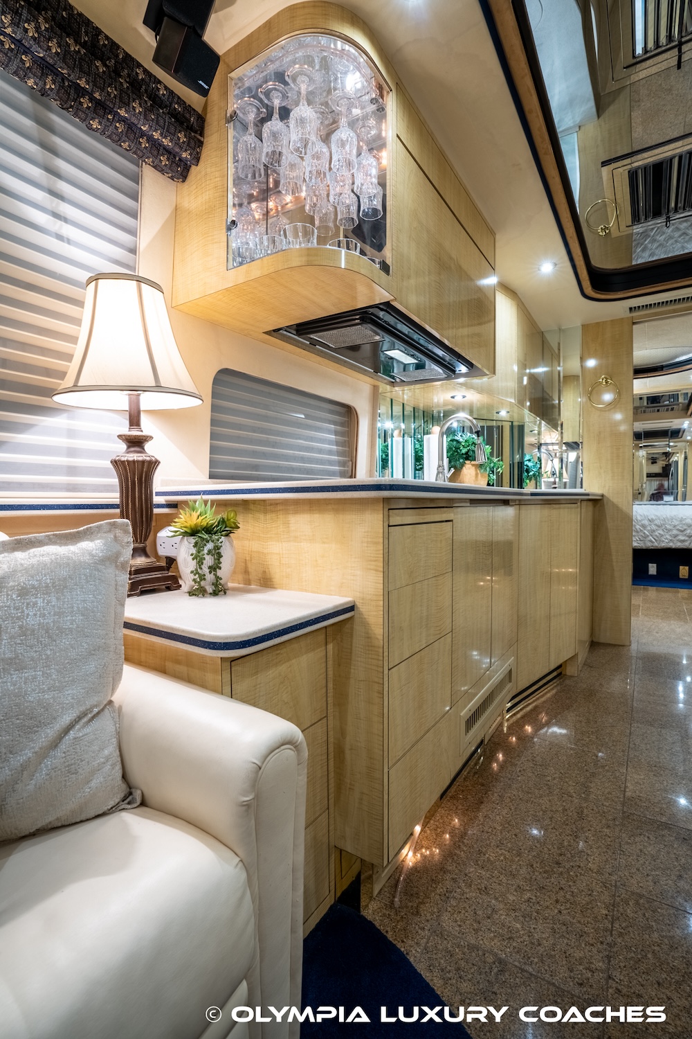 1997 Prevost Country Coach XL For Sale