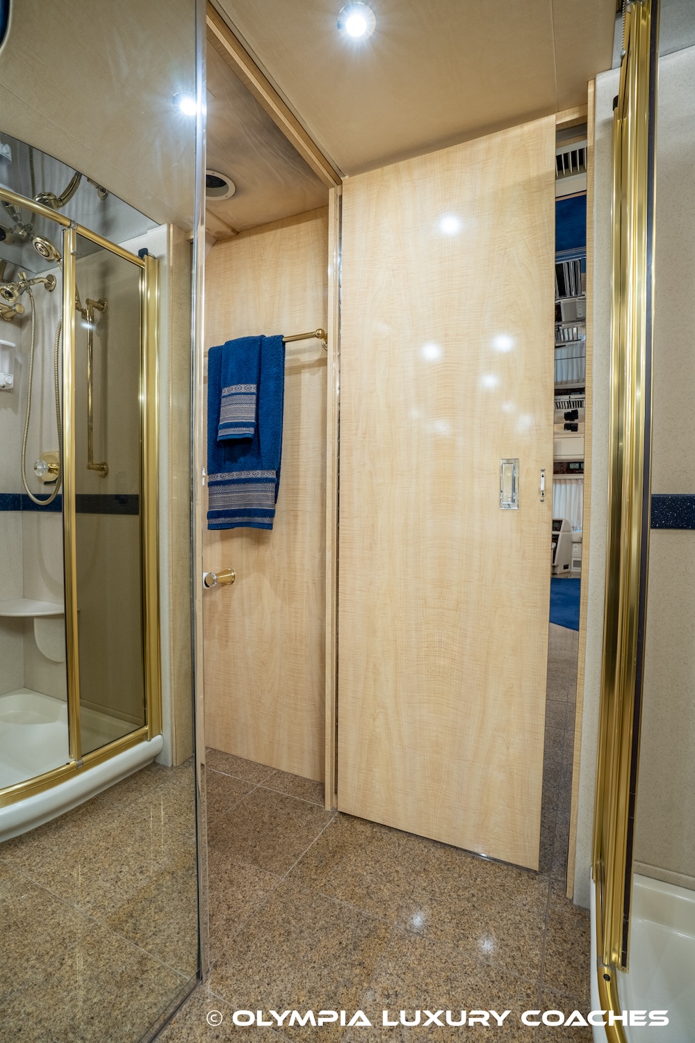 1997 Prevost Country Coach XL For Sale