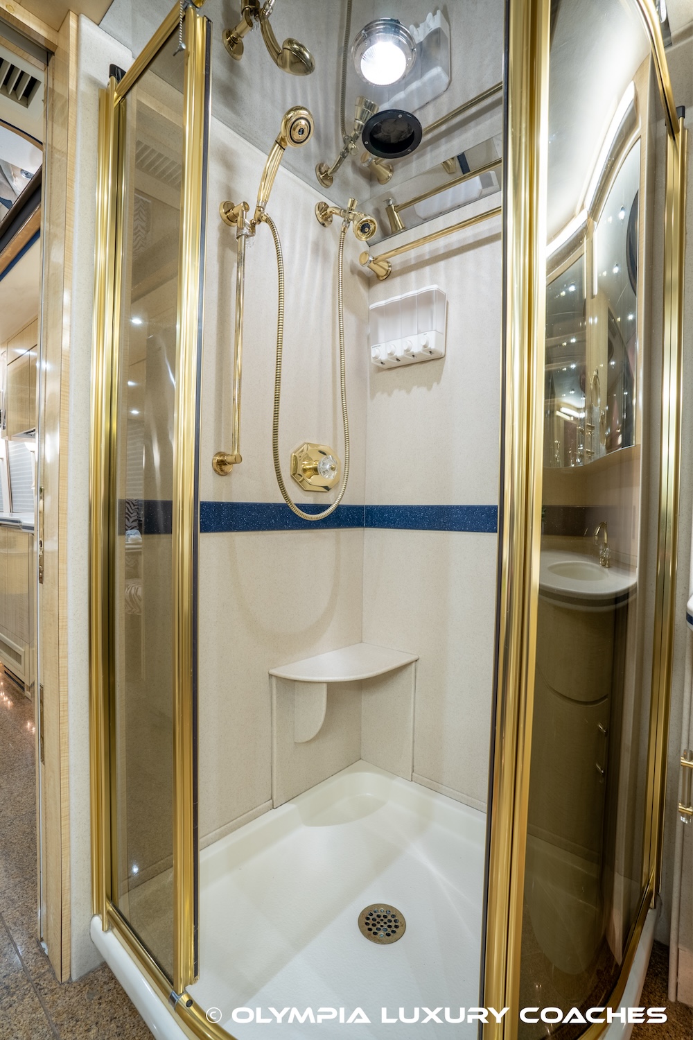 1997 Prevost Country Coach XL For Sale