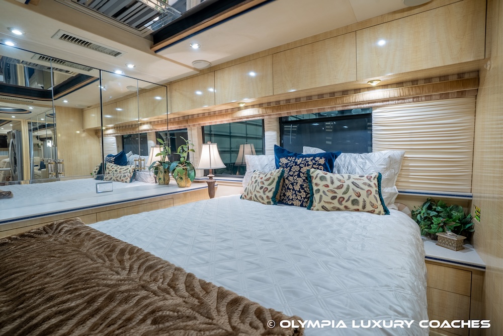 1997 Prevost Country Coach XL For Sale